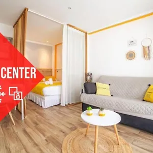 Cocoon Center - Rue D'antibes - 200m Plage- Clim - Wifi - Unique Appartement